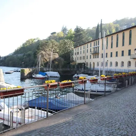 Red House Appartement Cremia